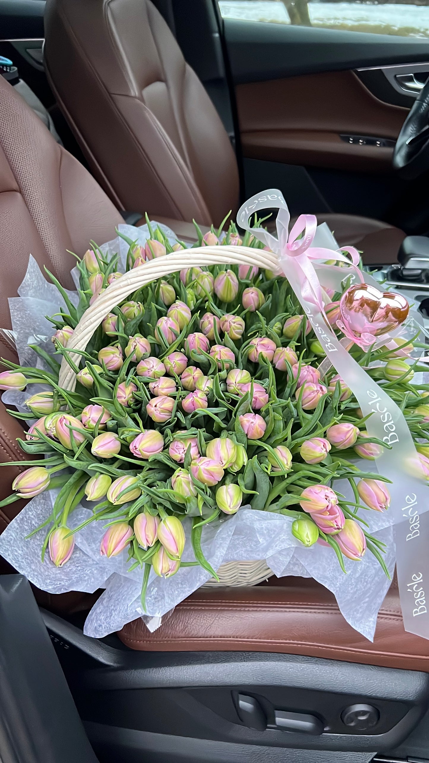 101 Tulips Basket
