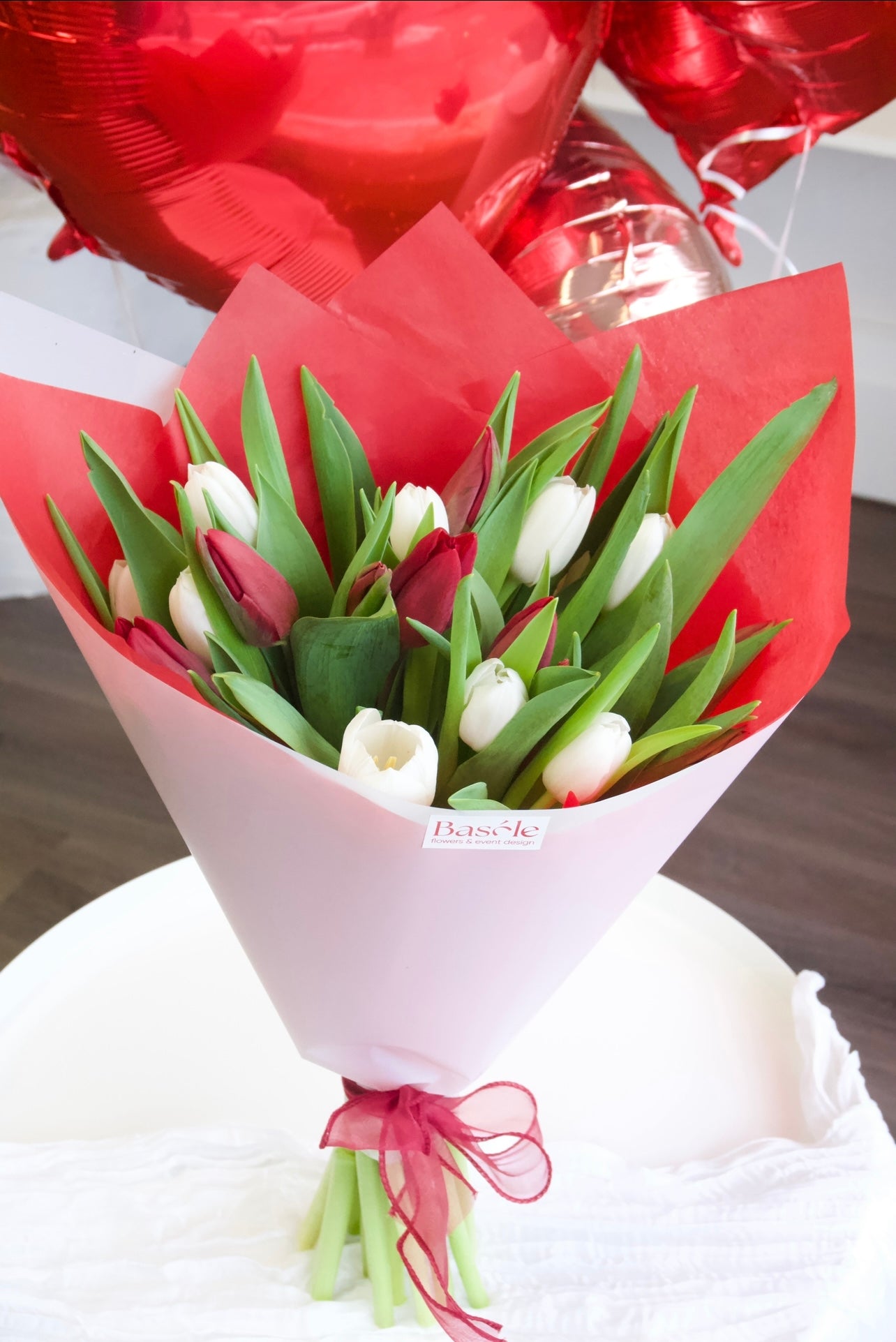 20 Tulips bouquet