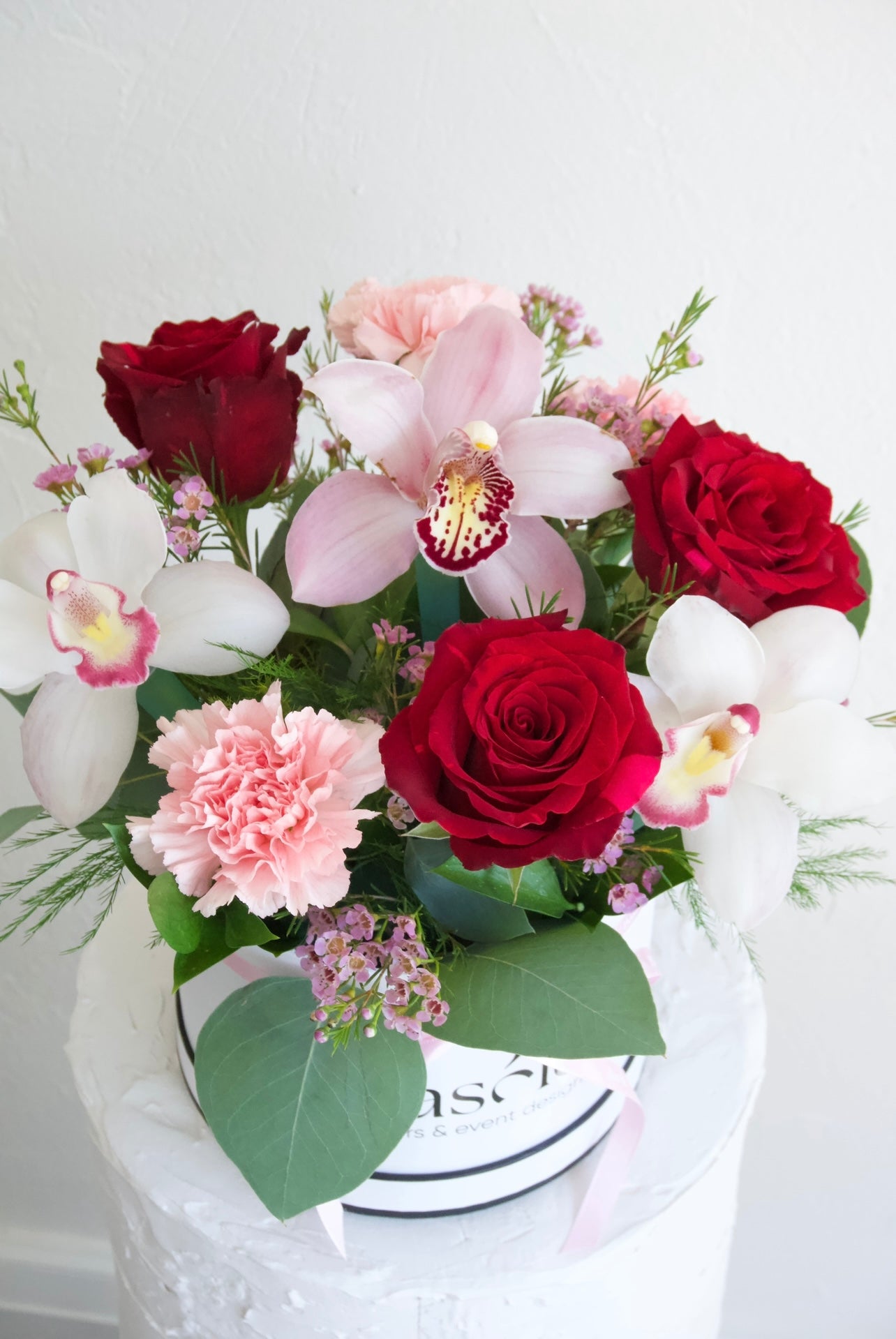 Rosé Desire Hat Box