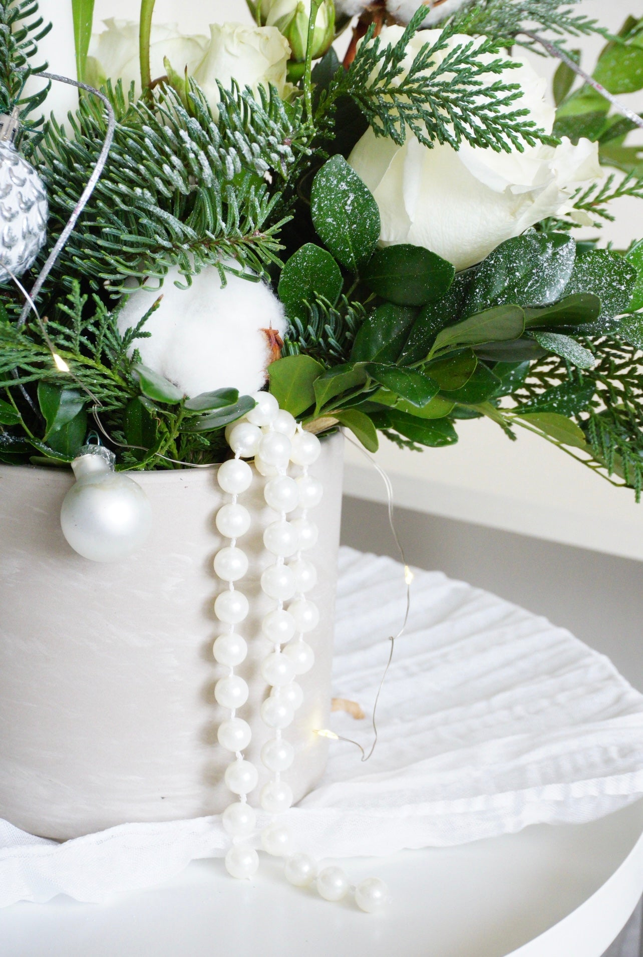 Christmas Pearl Arrangement