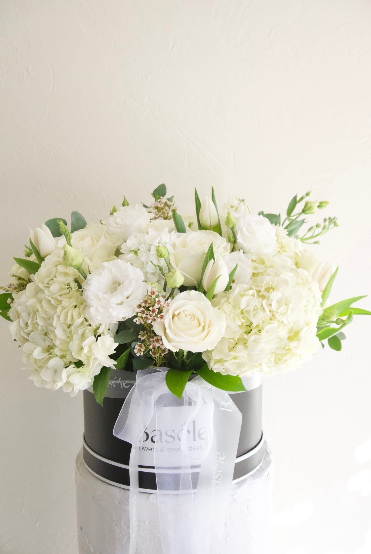 Noir & Blanc Hat Box