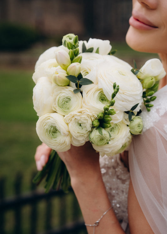 Solo Love Bridal Bouquet