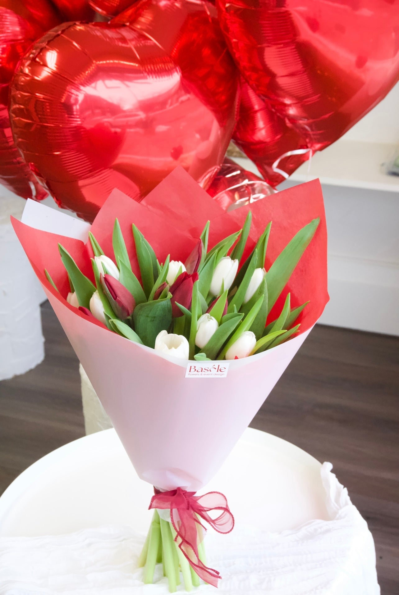 20 Tulips bouquet
