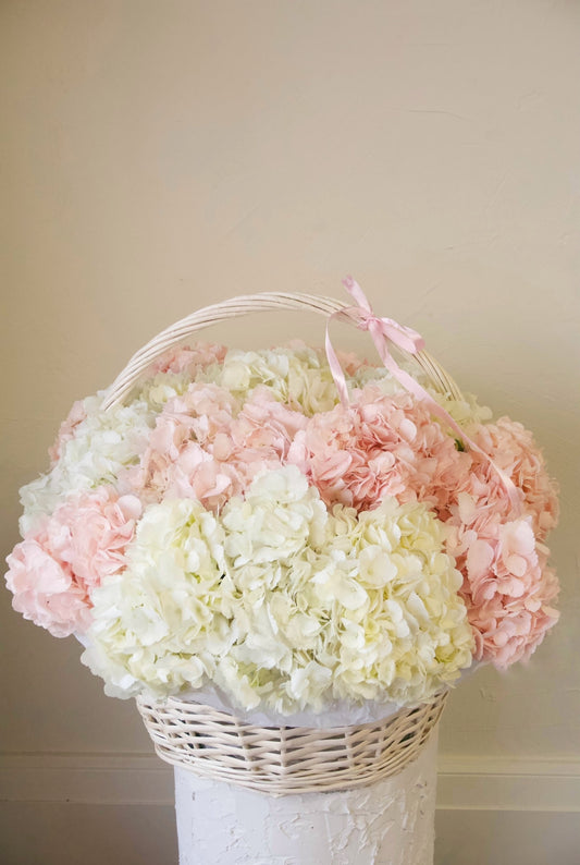 Mono Hydrangeas Wicker Basket